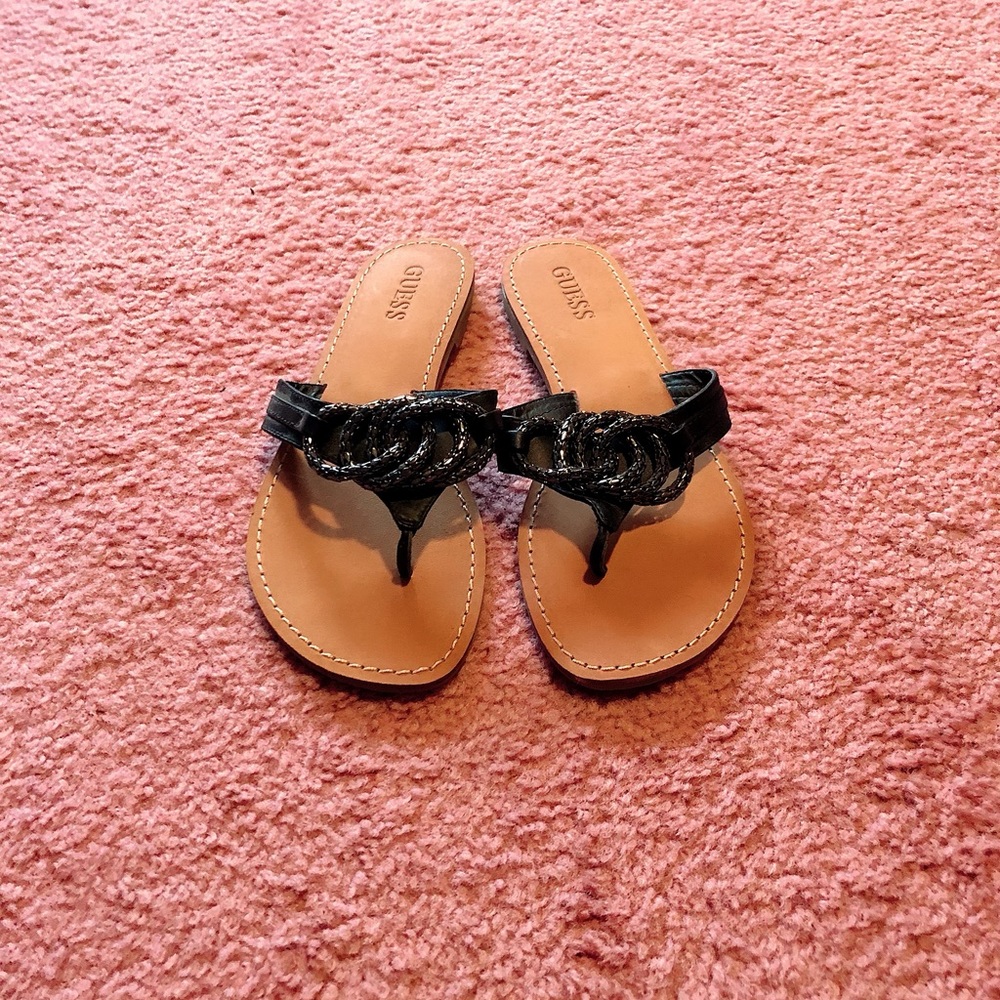 NWOT Guess Sandles